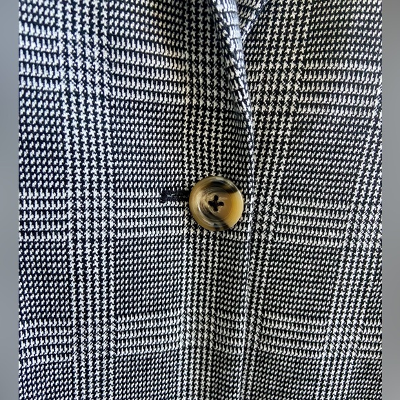 Beautiful Women’s blazer. Size XXL. Ricki’s. Fully lined. BNWT! Pockets. - Picture 4 of 8